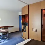 Novotel Centre