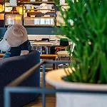 Novotel Centre Hotel 4*