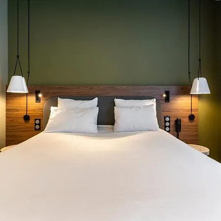 Novotel Centre 4*