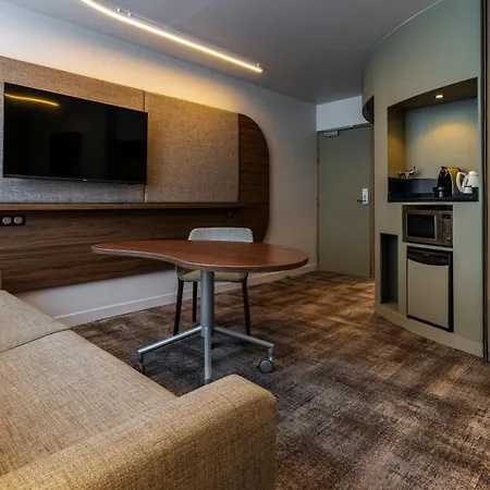 Novotel Centre 4*