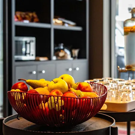 Novotel Centre Отель Реймс