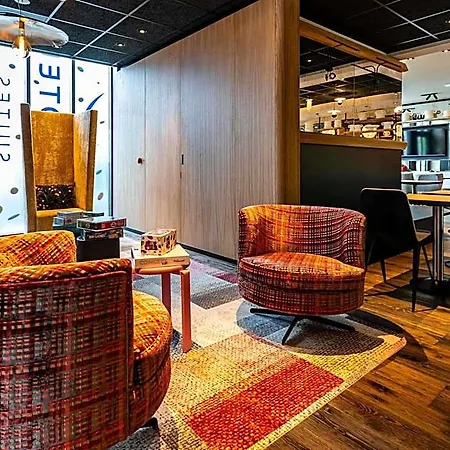 Hotel Novotel Centre 4*