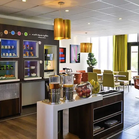 Novotel Centre Реймс