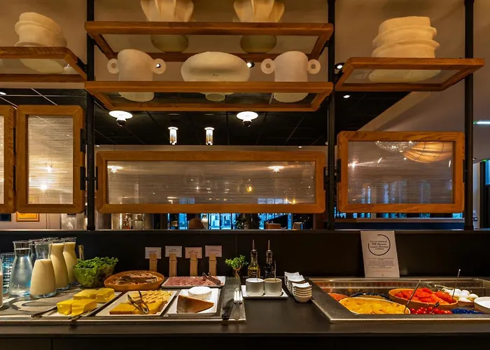 Novotel Centre Hotel