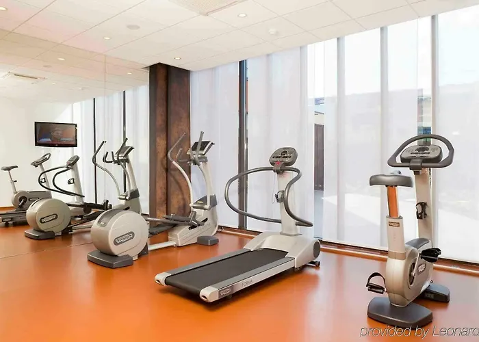 Novotel Centre Hotel 4*